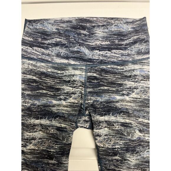 Lululemon Women's Abstract Striped Blue Green High Waist Ankle Leggings Size 8 - Picture 10 of 10